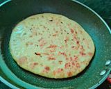 A picture of step 4 of Cheesy Namkeen paratha.