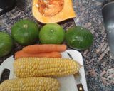 Foto del paso 1 de la receta: Berenjenas marinadas y verduras multivitaminas