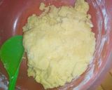Foto langkah ke 3 dari resep Kue bangkit.