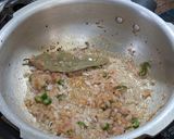 A picture of step 4 of Sindhi Bhae Patata (Lotus Root and Potato Curry or Sabzi).