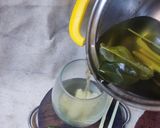 Foto langkah ke 2 dari resep Aer Manis (Betawi's Welcome Drink).