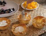 Foto del paso 9 de la receta: Tartaletas con yogur, melocotón y arándanos