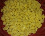 A picture of step 4 of Chicken & Vegetable Pasta😋💛💚.