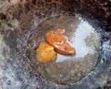 รูปขั้นตอนการทำที่ 2 ของ พะโล้โบราณแต่ใส่หมูกรอบ