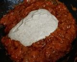 A picture of step 8 of Onion Capsicum Masala.