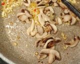 Foto langkah ke 8 dari resep Chicken Mushroom.