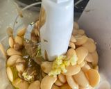 A picture of step 1 of Butter Bean Hummus.
