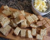 Foto del paso 1 de la receta: Bomba de piña con merengues
