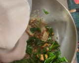 Foto del paso 5 de la receta: *Salmón con Salsa de Champiñón y Arroz Blanco*