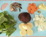 Mie Sapo Tahu (Claypot Tofu with Noodles) recipe step 1 photo