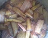 কচু শাক উইথ প্রণ(kachu sak with prawn recipe in Bengali) রেসিপি ধাপ - 2 ছবি