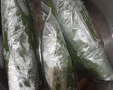 Foto langkah ke 3 dari resep Lontong plastik Daun praktis.