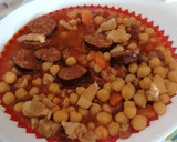 Foto del paso 5 de la receta: Garbanzos con chorizo, panceta y jamón