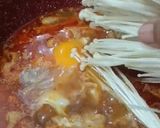 Gambar langkah 5 resipi Sundubu Jjigae (Soft Tofu Stew) Korean food.