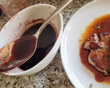 Foto del paso 7 de la receta: Solomillo de cerdo con glaseado de cerezas