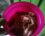 Foto langkah ke 1 dari resep Tumis asin cumi pedas.