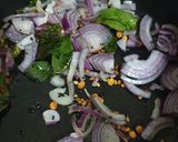 A picture of step 8 of Pepper Idli Fry.