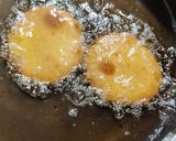 A picture of step 4 of Sindhi gach (fried cookie).