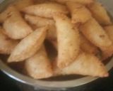 मसाला गुजिया (Masala Gujiya recipe in Hindi) रेसिपी चरण 4 फोटो