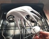 Foto del paso 2 de la receta: Swiss meringue buttercream (crema de manteca suiza)