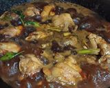 Foto langkah ke 6 dari resep Ayam goreng kecap sederhana.