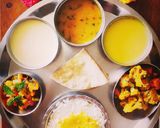A picture of step 5 of Maharashtrian Dal.
