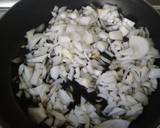 Foto del paso 1 de la receta Muslitos de pollo con pimientos verdes de la huerta