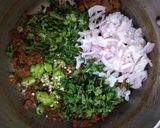 A picture of step 2 of Keema bhary karaily.