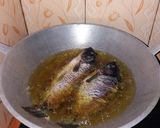 Foto langkah ke 2 dari resep Ikan mas di sambelin.