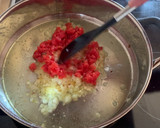 Foto del paso 7 de la receta: Arroz con rape y gambones, calabaza y espinacas