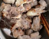 Hình bước làm 2 của món Sườn xào chua ngọt đưa cơm