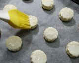 A picture of step 6 of Biscuits Made with Soda.