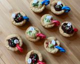 A picture of step 8 of Hot chocolate cookie cups.