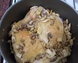 Foto del paso 3 de la receta: Pollo con salsa de champiñones