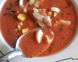Une image de l'étape 5 de Gaspacho Andalou : Soupe froide de tomates et pain - Salmorejo (Andalousie).