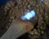 A picture of step 5 of Chanya tonak dry peas curry.