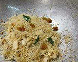 A picture of step 2 of Pink Vermicelli Upma.