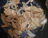 A picture of step 4 of Beef Stroganoff.