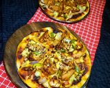 শেজওয়ান চিকেন প্যান পিজ্জা (Schezwan Chicken pan pizza recipe in bengali) রেসিপির ধাপ 8 ছবি