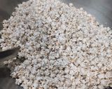 જુવાર ધાણી ચેવડો (Jowar Dhani Chevdo Recipe In Gujarati) રેસીપી સ્ટેપ1ફોટો