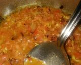 A picture of step 4 of Khatti mitthi tomato chutney.