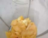A picture of step 2 of Melony peach Shots.
