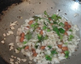 A picture of step 1 of Kanda poha.