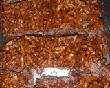 A picture of step 3 of Puffed rice chikki.
