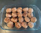 Une image de l'étape 5 de Boulettes aux 3 viandes sauce façon bolognaise et polenta.