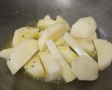 A picture of step 3 of Jeera aloo dry sabzi without tomato.