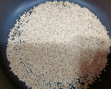 Foto del paso 3 de la receta: Tataki de atún, sobre spaghetti de judías verdes