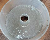 Foto langkah ke 5 dari resep Bolu Ketan Hitam Keju Lumer.