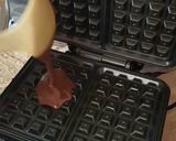 A picture of step 4 of Chocolatey Waffle with Ice cream (Three Layers).