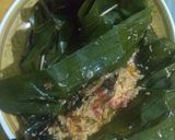 Foto langkah ke 7 dari resep Tongkol Bungkus Daun.